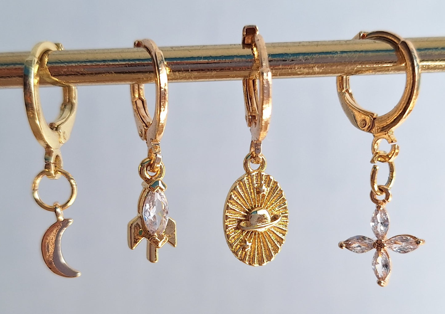 Aros HOOPS huggies GOLD PLATED 18K earrings piercings PENDIENTES