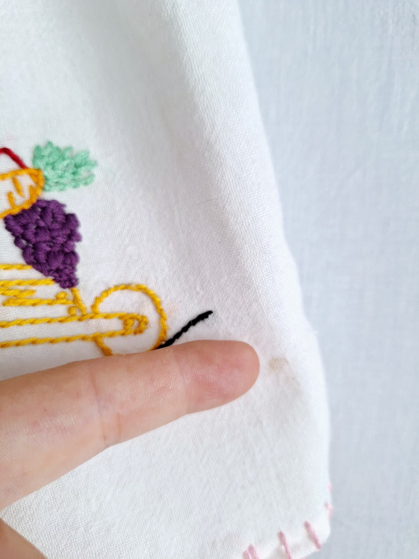 "PIGGY'S CHORES & FUN" 🩷🐷 TWO PIECES SET made with 7 vintage tea towels. FREE SHIPPPING!