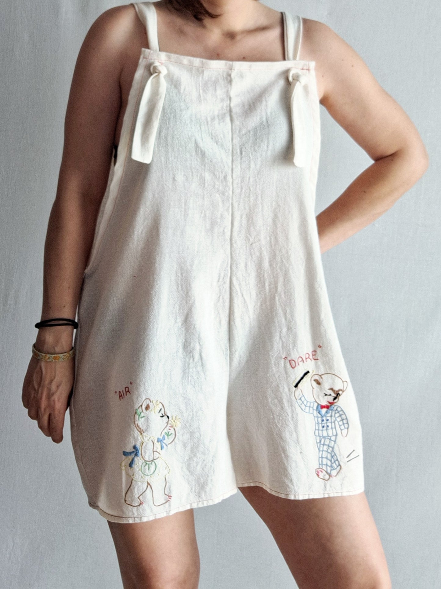 "BEARS' AFFAIRS" mono romper 🐻🩷🐻 S/M