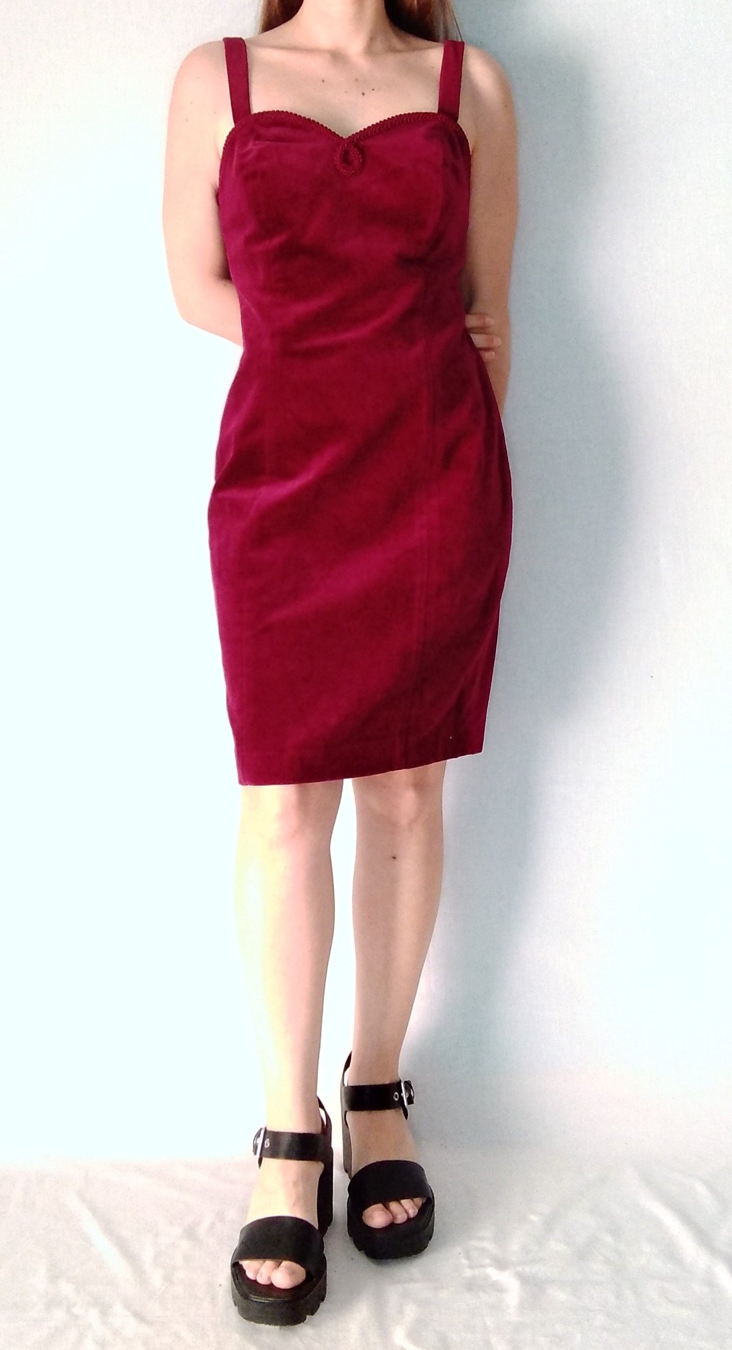 Vintage VELVET party minidress BURGUNDY made in spain sweetheart neck