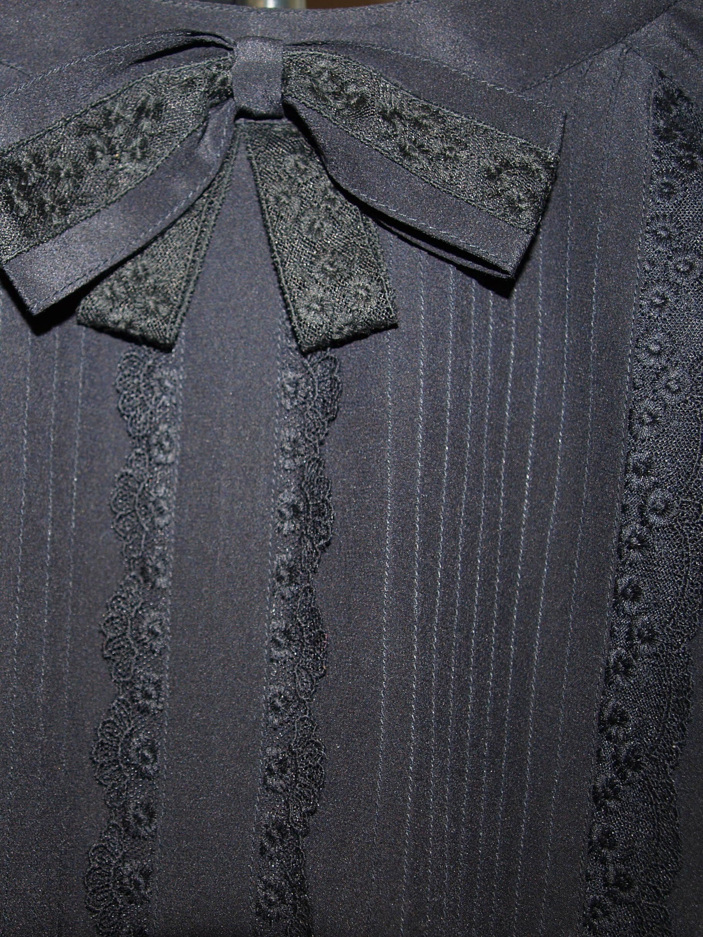 Vintage GIORGIO GRATI blouse 100% SILK made in Italy pleated back