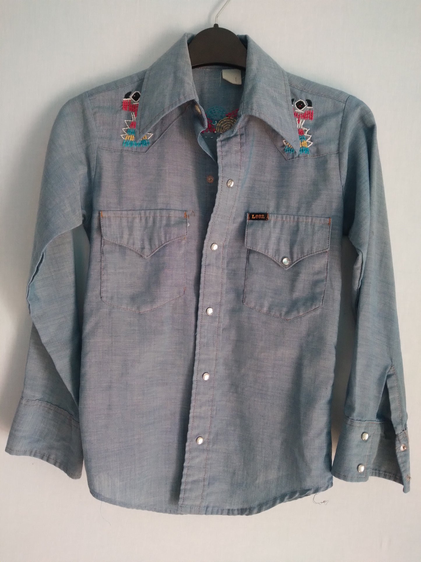 Vintage 50-60's LEE CHAMBRAY SHIRT embroidered MADE IN USA XXS
