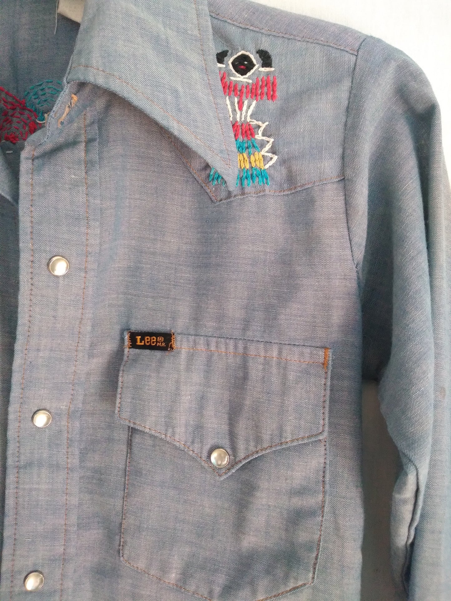 Vintage 50-60's LEE CHAMBRAY SHIRT embroidered MADE IN USA XXS