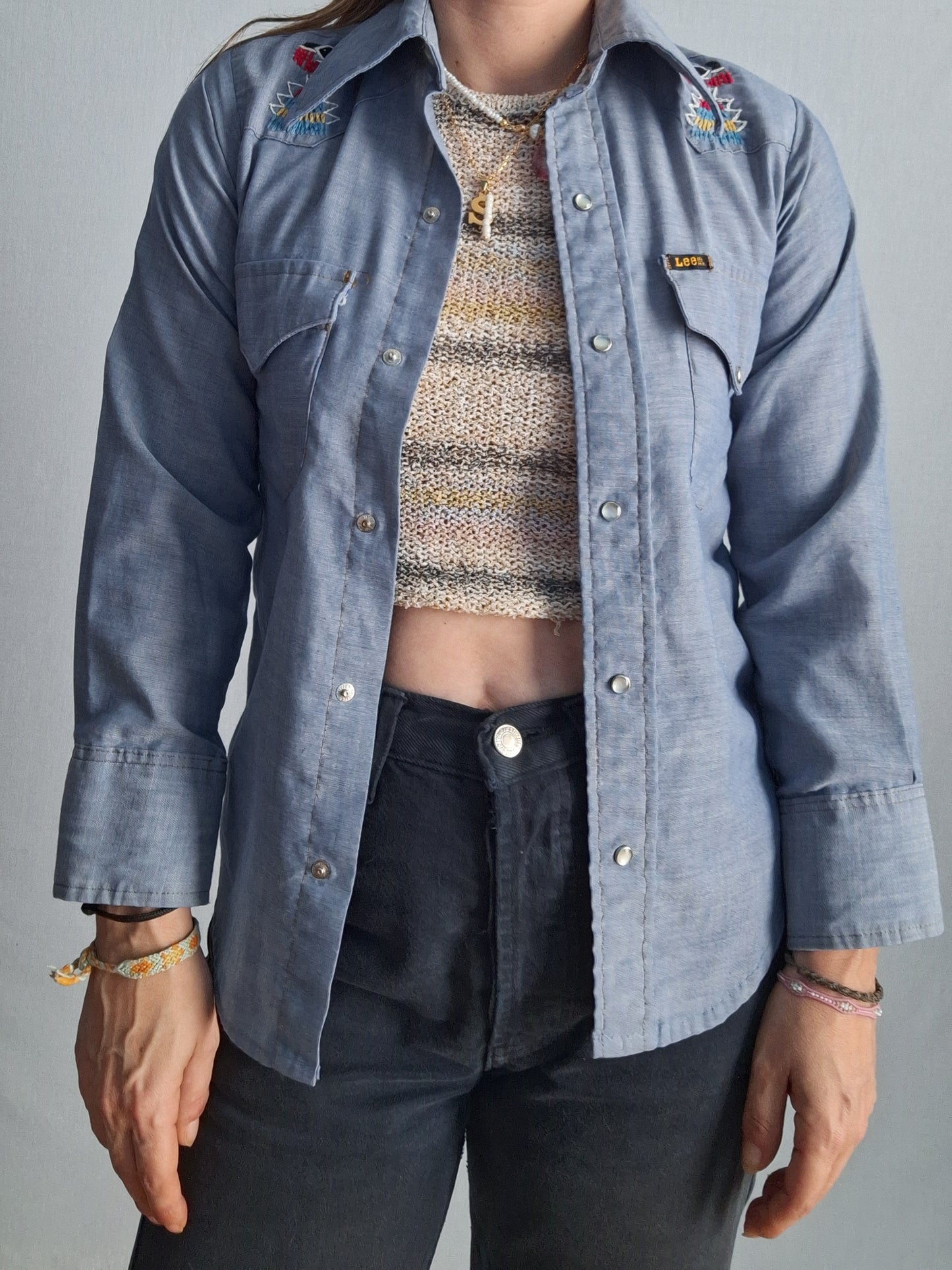 Vintage 50-60's LEE CHAMBRAY SHIRT embroidered MADE IN USA XXS