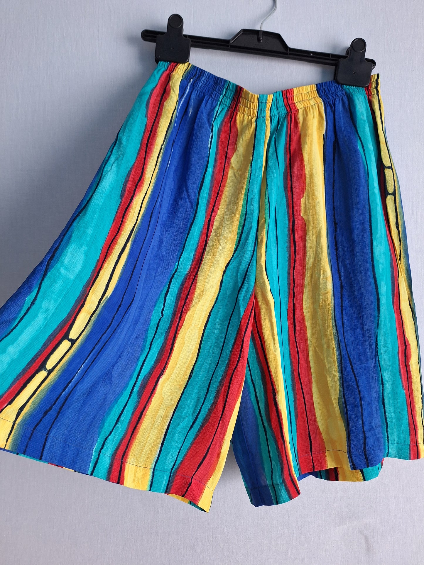 Vintage BETTY BARCLAY draped short COLOURFUL