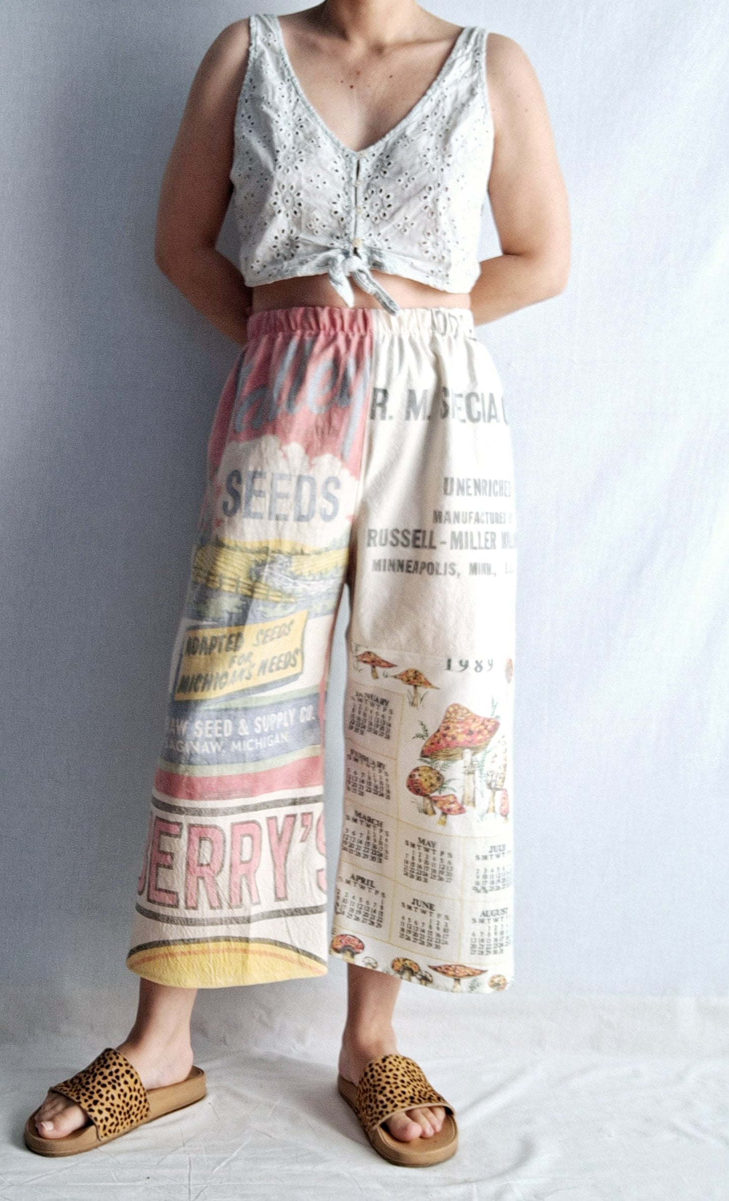 "SPECIAL COOKIE" 🍪 lounge pants. Made with 3 vintage feedsacks and 1 tea towel. FREE SHIPPING