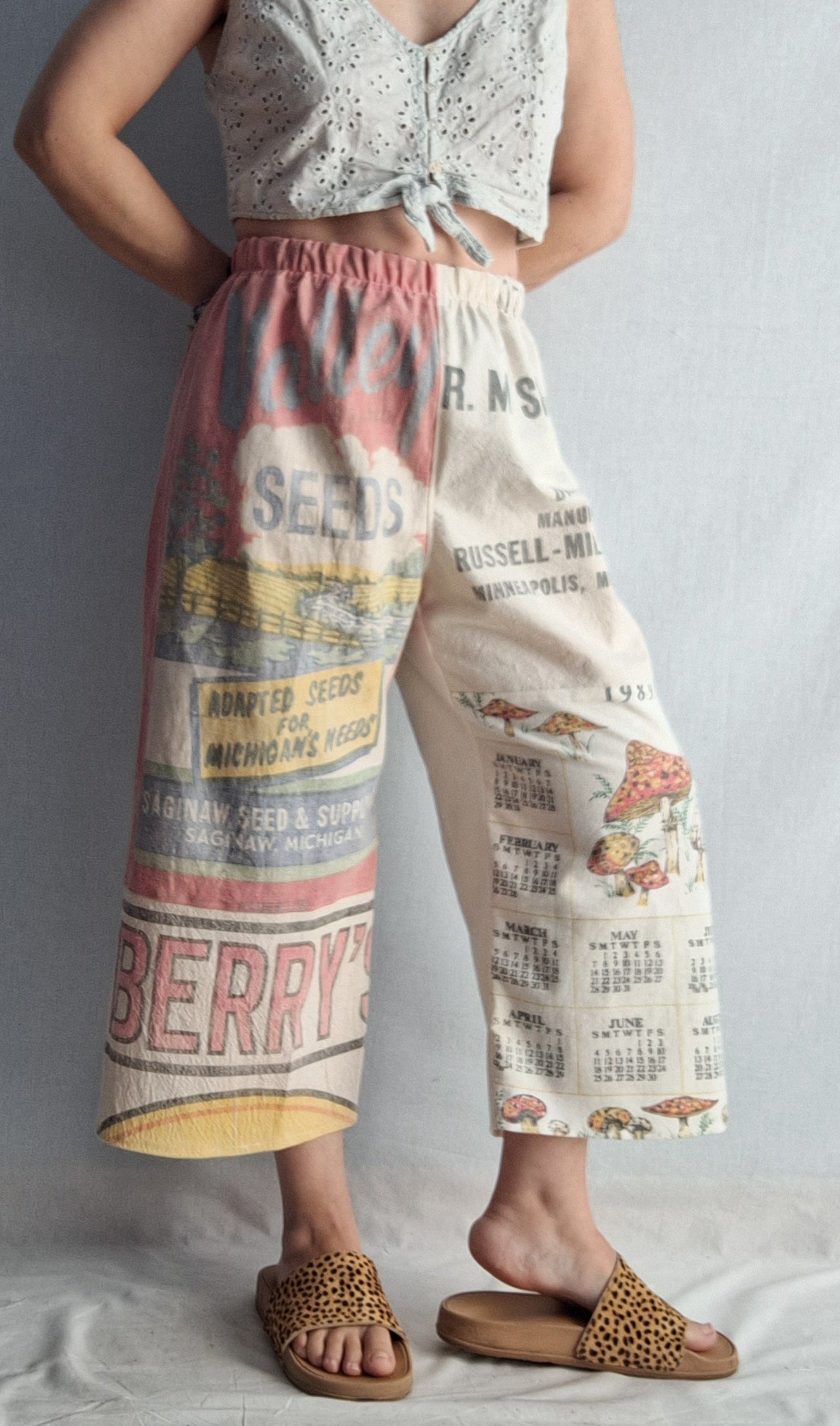 "SPECIAL COOKIE" 🍪 lounge pants. Made with 3 vintage feedsacks and 1 tea towel. FREE SHIPPING