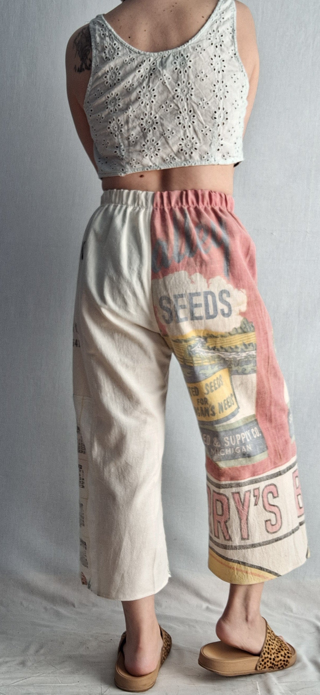 "SPECIAL COOKIE" 🍪 lounge pants. Made with 3 vintage feedsacks and 1 tea towel. FREE SHIPPING