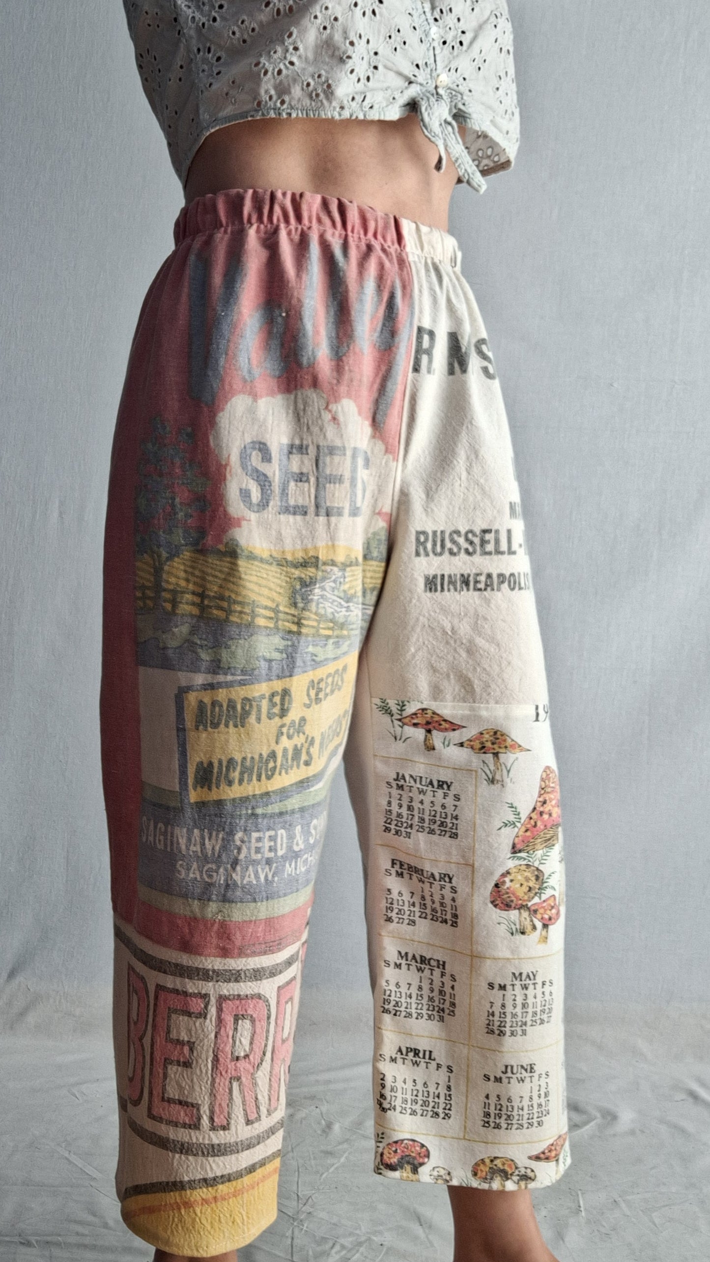 "SPECIAL COOKIE" 🍪 lounge pants. Made with 3 vintage feedsacks and 1 tea towel. FREE SHIPPING