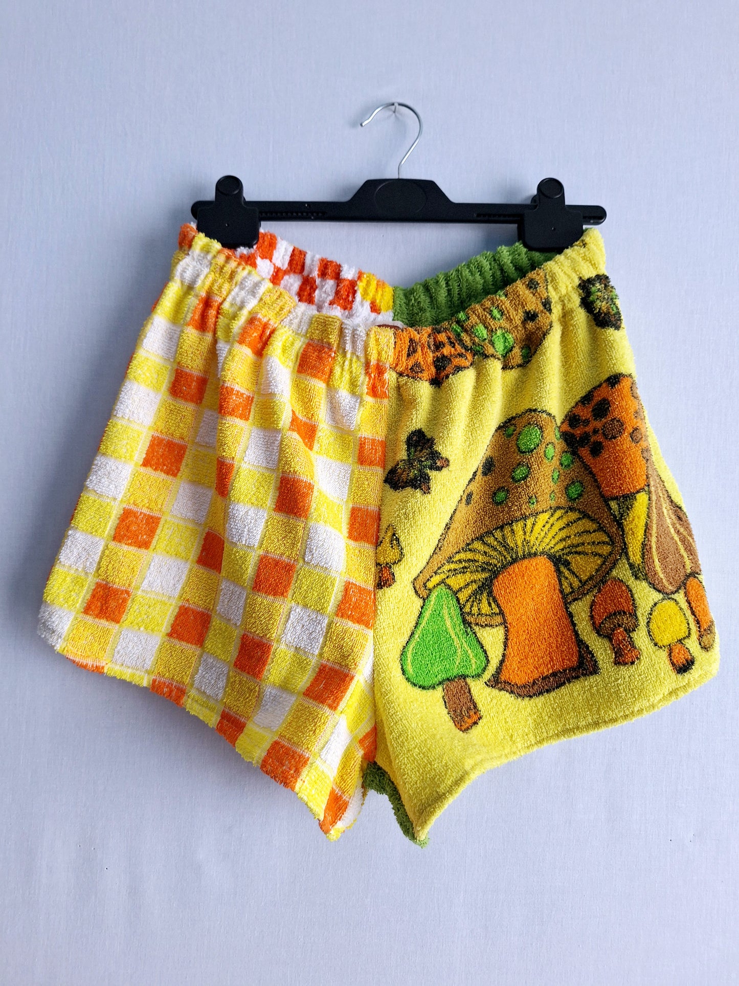 "SETAS & CUADROS" SHORTS 🍄 made with 3 vintage towels. FREE SHIPPING