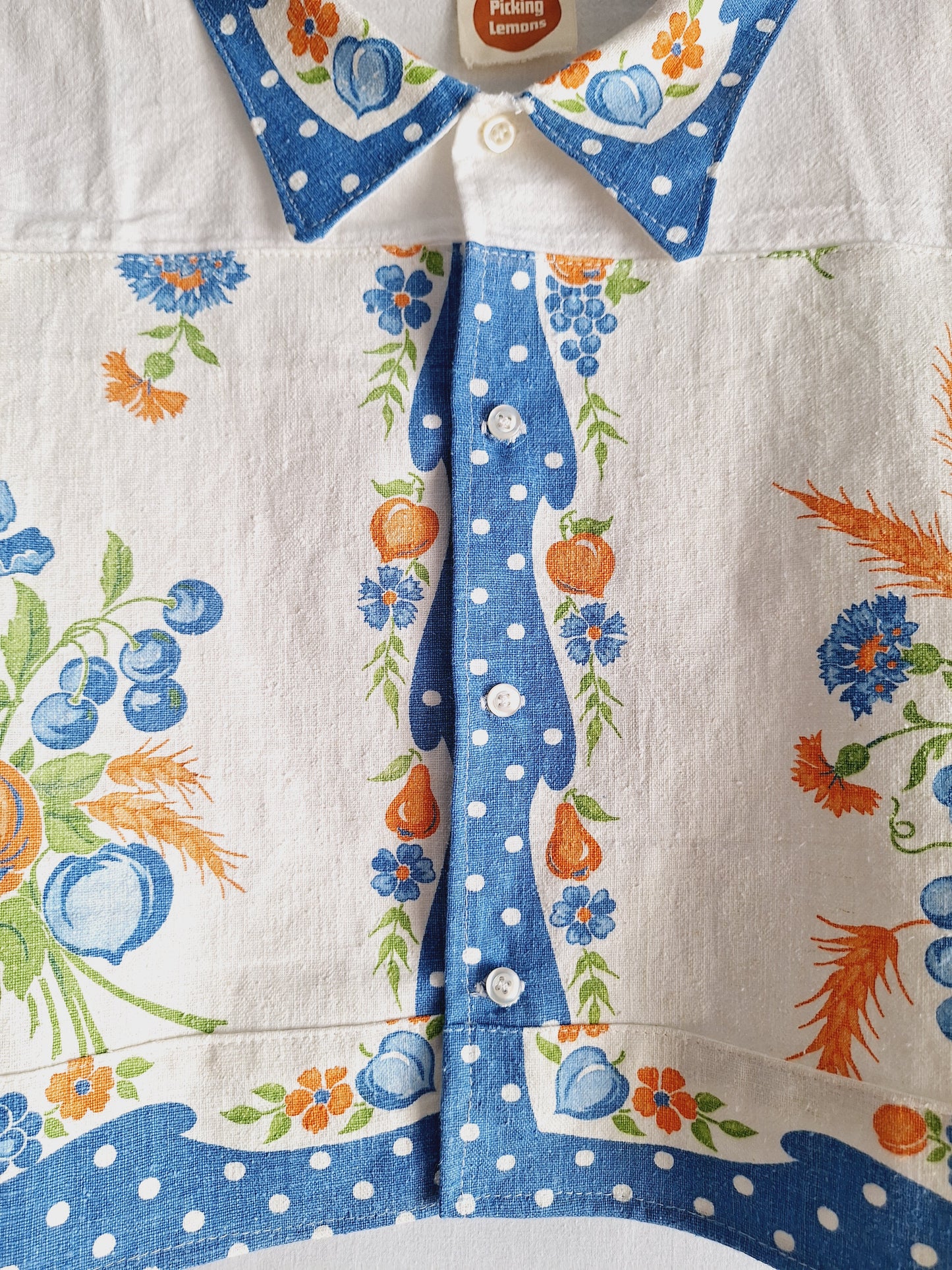 "PEACHES by STARTEX" 🍑 BUTTON UP SHIRT made with vintage tea towel. FREE SHIPPING